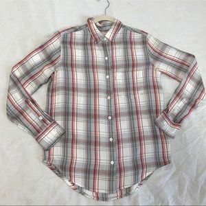 Levi’s boyfriend fit red gray plaid button down women’s XS long sleeve shirt